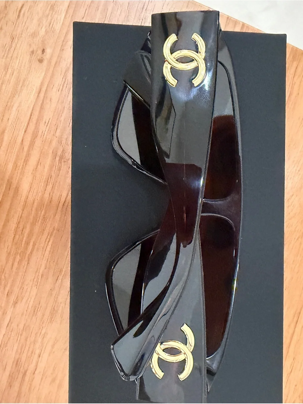 CHANEL bold shield